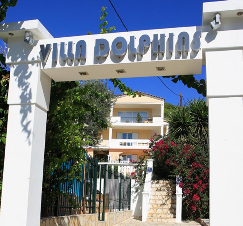 Villa Dolphins Poros Town Eksteriør billede